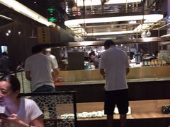 -捞王锅物料理(上海世茂广场店)