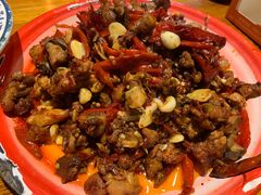 辣子鸡-柴窝堡22号辣子鸡·传承新疆菜