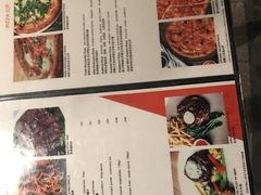 菜单-WOLFGANG PUCK KITCHEN & BAR(迪士尼小镇店)