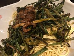 开洋葱油拌面-东泰祥生煎馆(陕西南路店)