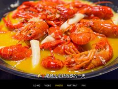 -聚汇三少·龙虾·中餐厅(莫邪路新天地店)