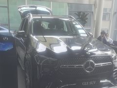 -上海德星奔驰(江杨南路店)