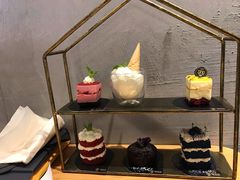 -ZING COFFEE 镜咖啡