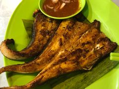 -明记烧鱼美味店