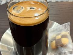 -留白咖啡(人民巷八号大院店)
