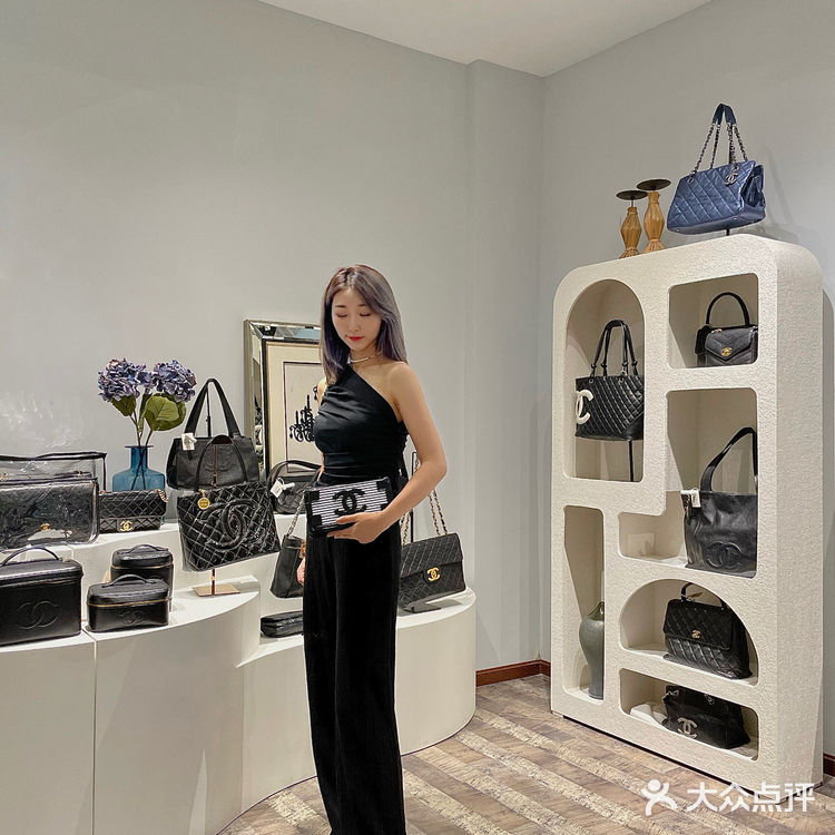 成都探店|全成都最大最美中古店了解一下?