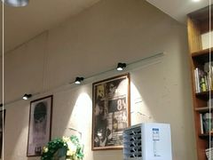 -麦田书店(国防路店)