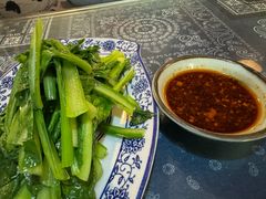 -蜗牛小馆醉乡民谣云南菜(惠新西里店)