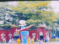 -史努比缤纷世界