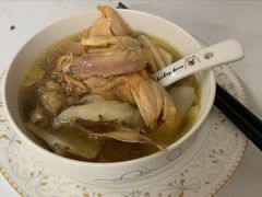-煨阿婆营养煨汤(闵行店)
