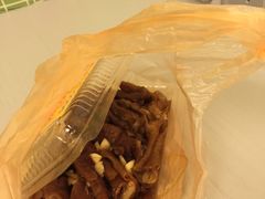 -六合夜市