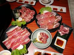-山之屋炭火烧肉·生啤畅饮(大朗万科中央公园店)