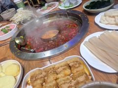 -城墙拐拐火锅(三峡广场黑金冠店)