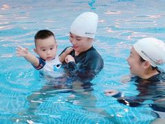 -嘻游纪儿童游泳课程中心(红博中央公园店)