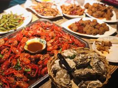 -嗨辣小聚·盘锦河蟹·海鲜烧烤龙虾(盘锦十年好店)