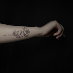 -木子·纹身店TATTOO穿孔·洗纹身