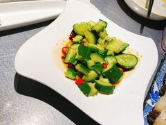 拌黄瓜-探鱼·鲜青椒爽麻烤鱼(银泰城店)