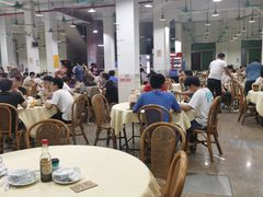 大堂-标记美食新鲜猪杂(兴南大道店)