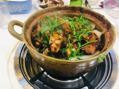 -渝君重庆火锅(嘉宾路店)