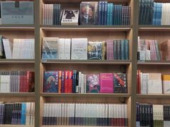 -新华书店(新街口旗舰店)