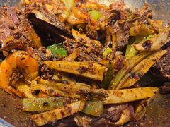 -嘎嘎鸭下巴·爆辣干锅(明教寺店)