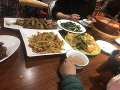 -董厨煨汤馆(车站路店)