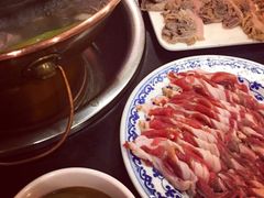 裕德孚老北京涮羊肉-裕德孚·非遗手切涮羊肉(东直门内大街店)