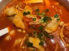 -渝是乎酸菜鱼(龙旗购物中心店)
