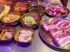 -釜山火炉·海鲜烤肉(紫藤路店)