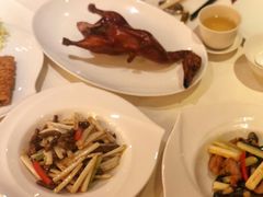 烤乳鸭-利苑酒家(合景国际金融广场店)