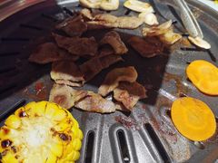 -明洞阿姨·韩式酱蟹烤肉·创意料理(三元桥店)