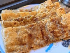 -鸿亨泰杂鱼馆(港馨家园店)