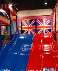 -苏宁红孩子(F6漫时区店)