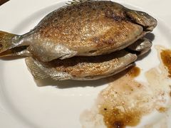 -南湖名都·景湖轩全日制餐厅·海鲜自助·东南亚风味·临湖而食