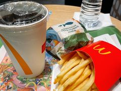 -麦当劳(百联西郊购物中心店)