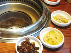 -烧肉一番·新韩式炭火烤肉(大岭山店)