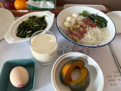 -雪梅月子中心(华侨城店)