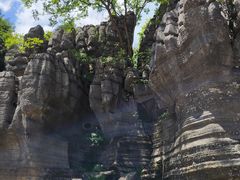 -梭布垭石林景区