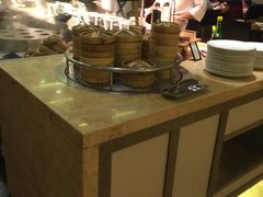 -大中华希尔顿酒店-念自助餐·嗨啤·小龙虾