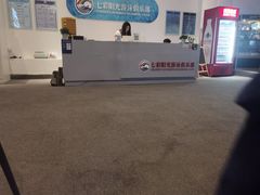 -七彩阳光游泳俱乐部(江北远洲店)