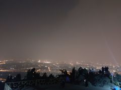-鬼笑石后山停车场