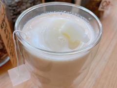 红茶拿铁-COFFEE HOLIC(朝外SOHO店)