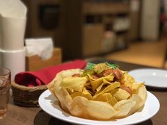 -拉亚汉堡经典餐厅(商城路店)