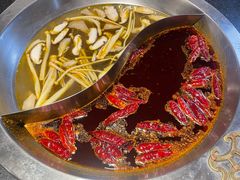 鸳鸯锅底（小锅）-大龙燚火锅(春熙店)