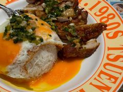 葱油双蛋鸡排饭-肥韬茶餐厅(海上世界店)