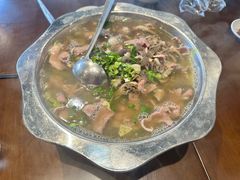 -谢老五跷脚牛肉·非遗传承店