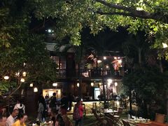 -Lam Vien Restaurant