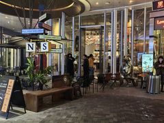 -黑胶星球(华发中城商都店)