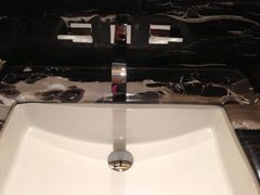 -中山利和希尔顿酒店