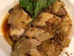 果皮胡椒蒜蓉豉油鸡-观澜湖酒店·邀月庭中餐厅